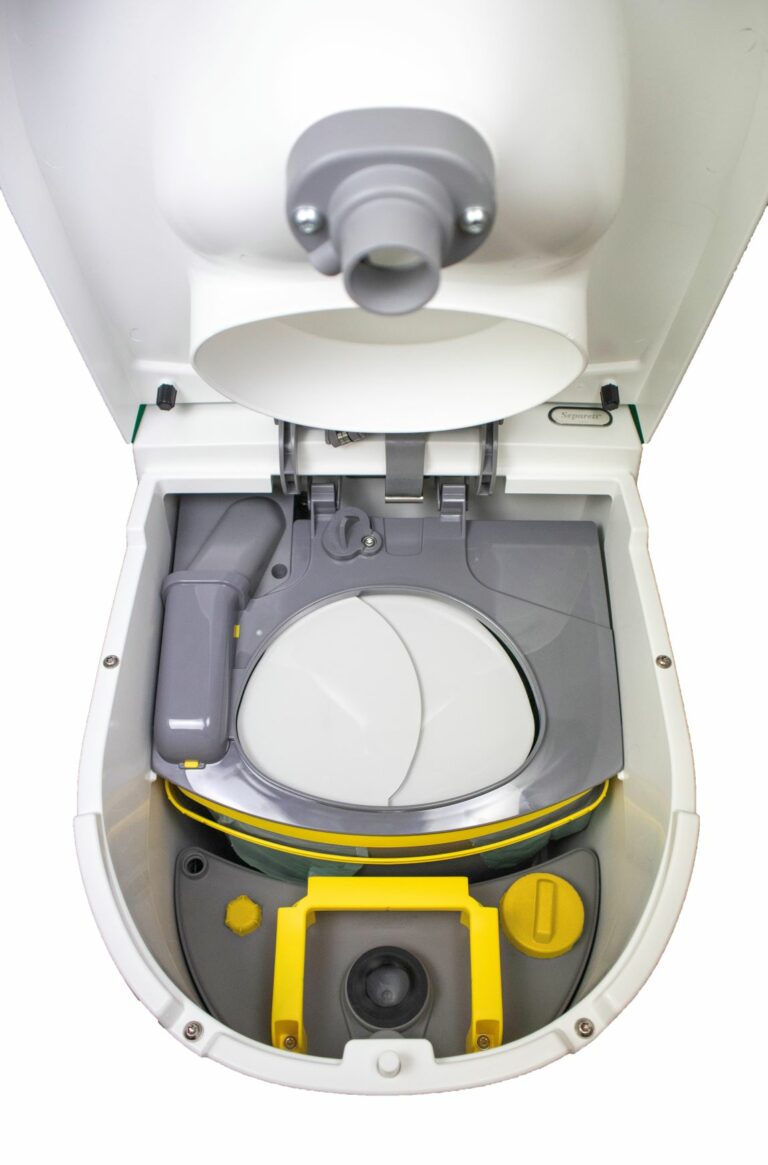 separett tiny waterless urine diverting toilet