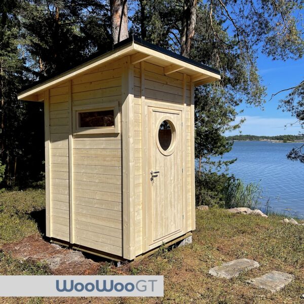 WooWoo GT toilet and Cabin near a lake