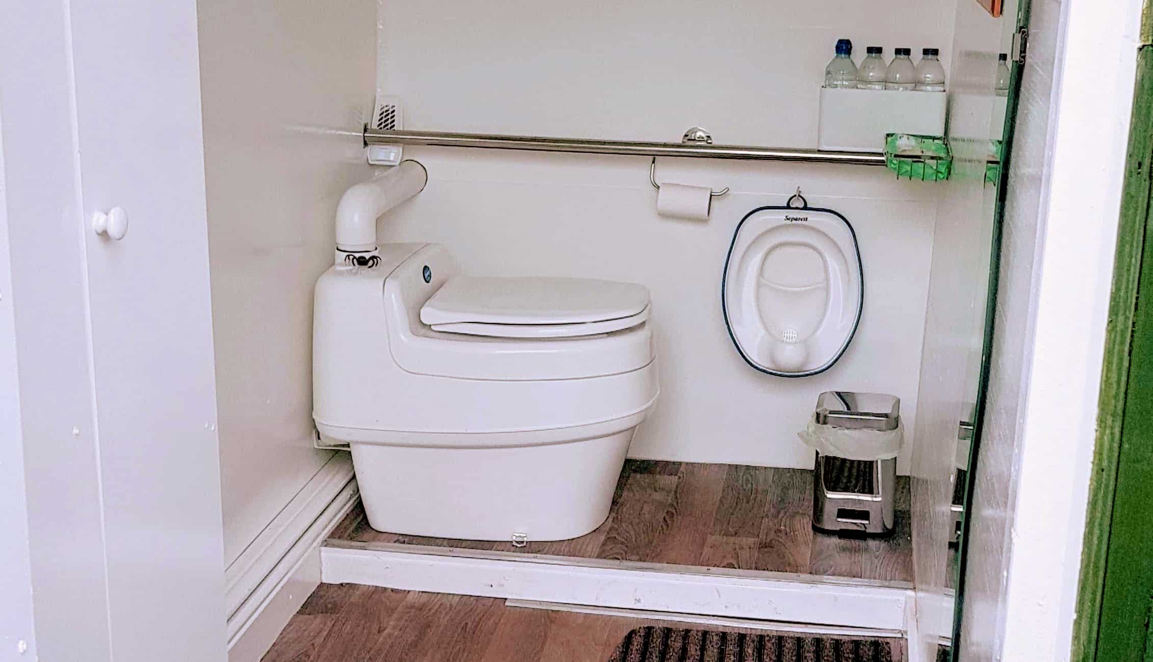 Wilmslow Allotments Build a Fantastic Shed for their Separett Villa