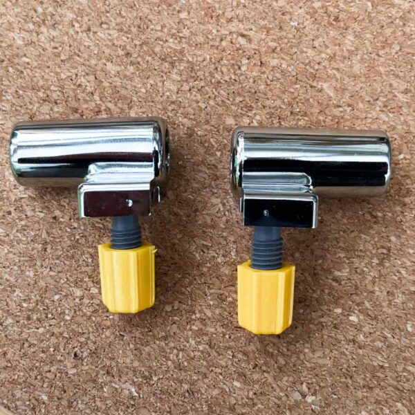 13030-01 Replacement seat hinges for Separett Tiny